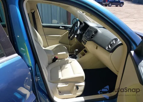 2017 Volkswagen Tiguan 2.0T Wolfsburg Edition z USA, uszkodzony, nr VIN WVGSV7AX0HK011669